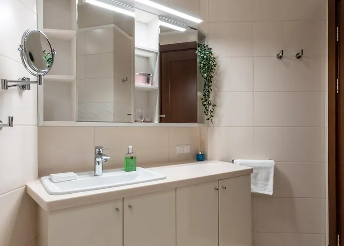 Old Lux View * 리가